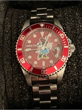 Brand new Invicta unisex Red Dial Limited Edition Disney Minnie Mouse Watch